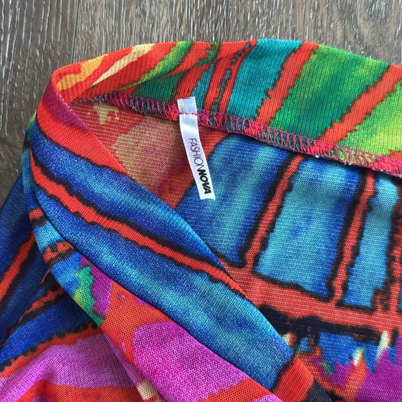 Fashion Nova Sarong.  Women’s one size.  Like new condition! Lightweight. - Picture 4 of 4